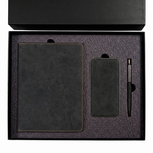 Набор подарочный EMBER: ежедневник и power bank в коробке с ложементом